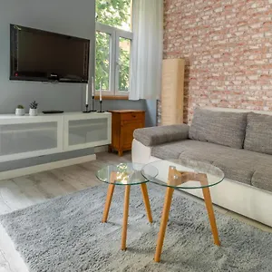 Ny18 Nyar Apartamento