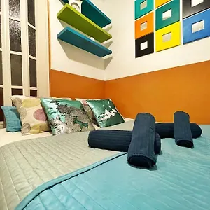 Budget Flat In The Center Apartamento