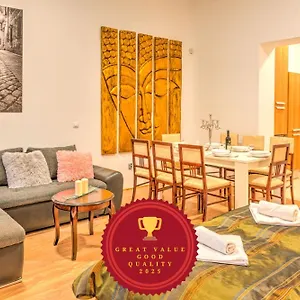 Central Apartments Apartahotel